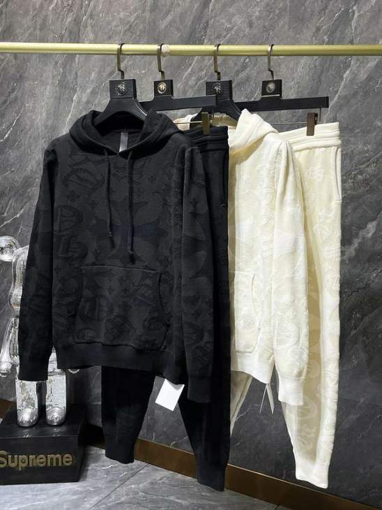 Picture of Chrome Hearts Sweater Suits _SKUChromeHeartsS-XLsftx838138041